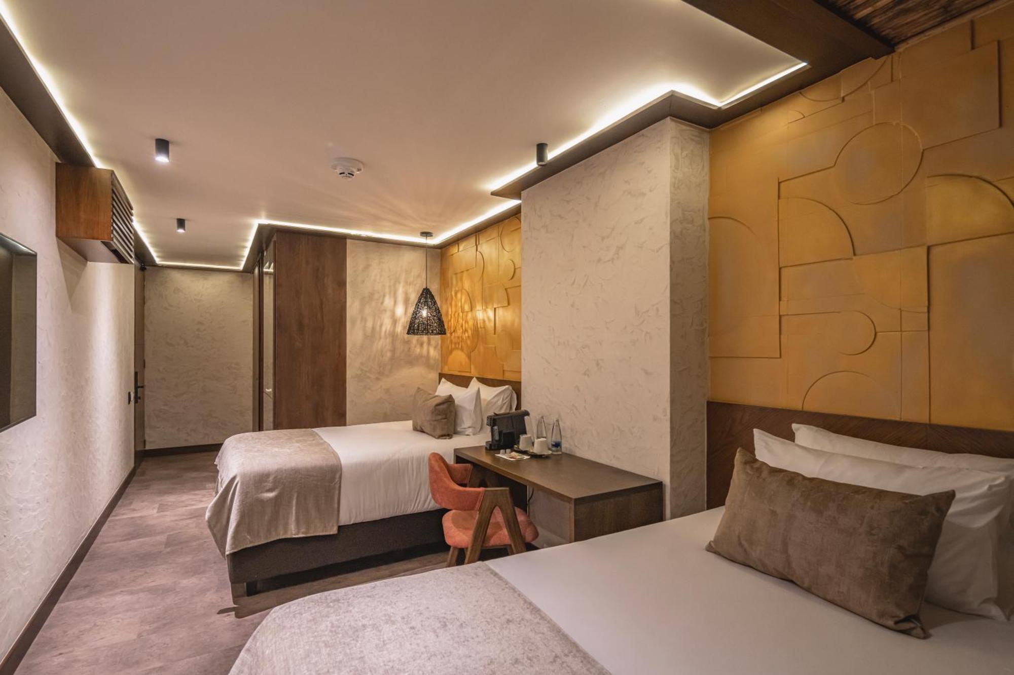 Golden Valley Hotel Medellín Extérieur photo