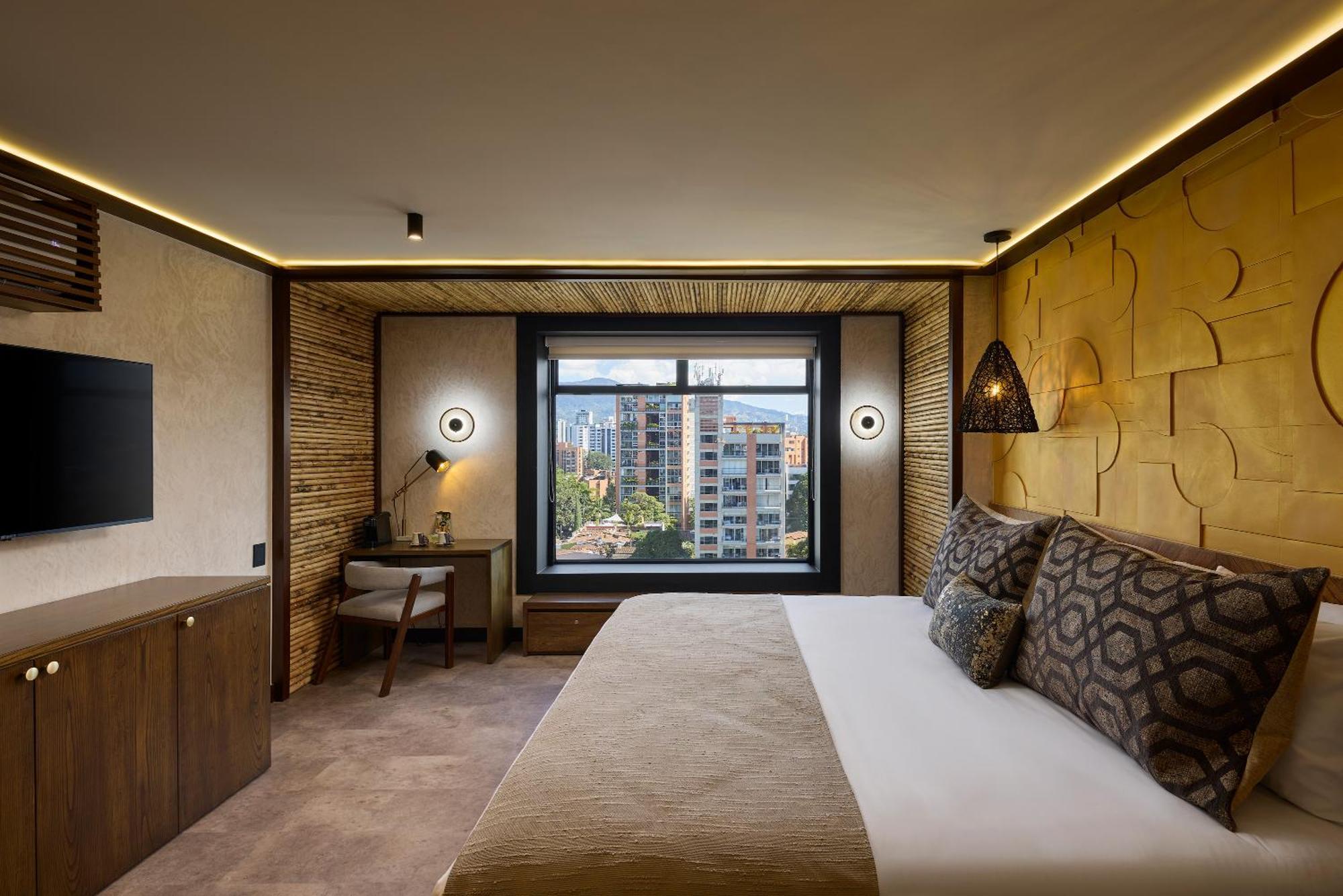 Golden Valley Hotel Medellín Extérieur photo