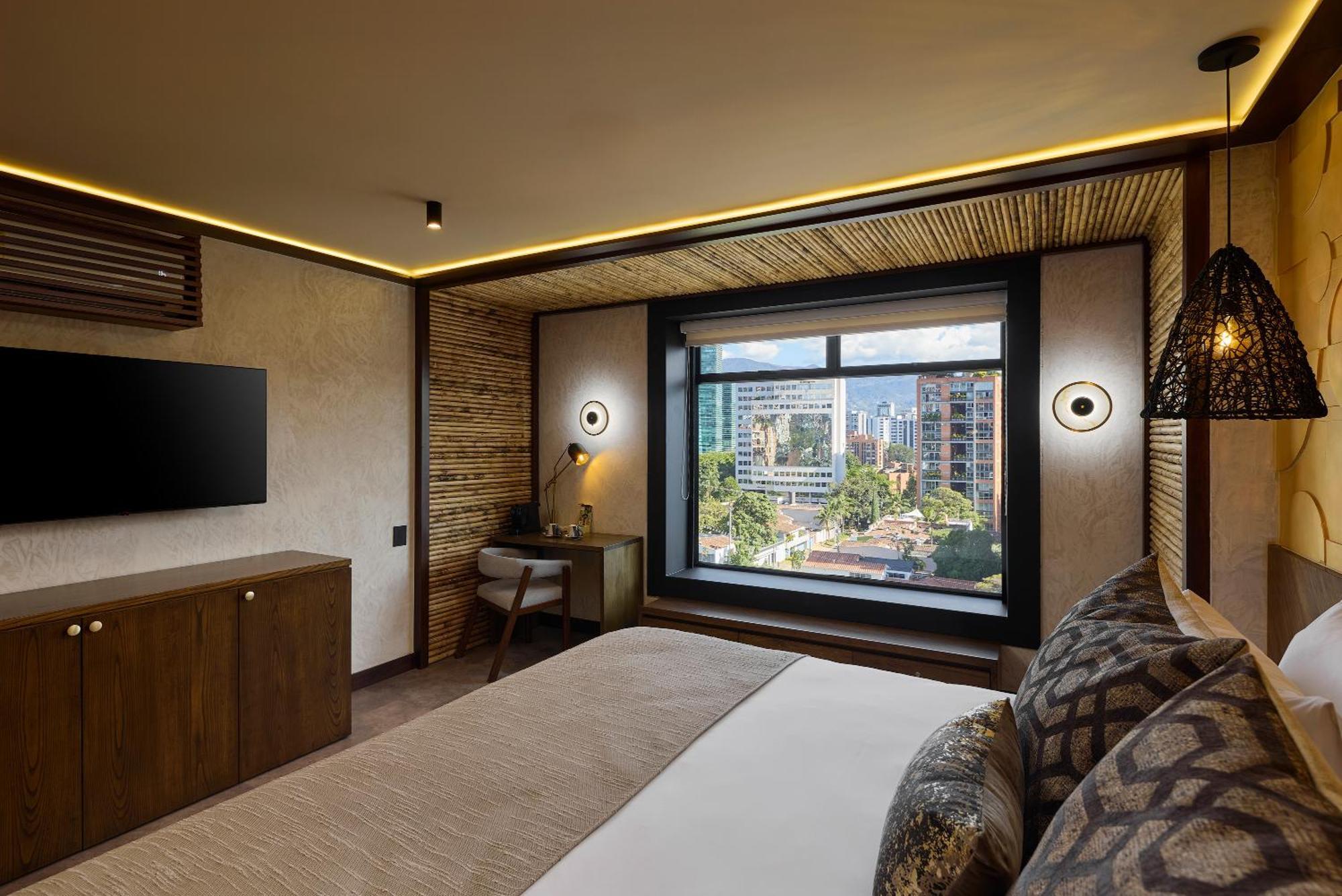 Golden Valley Hotel Medellín Extérieur photo